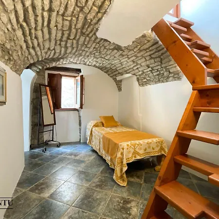 S'ammentu House Bosa